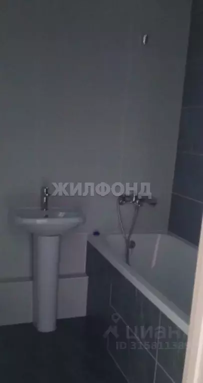 2-к кв. Новосибирская область, Новосибирск ул. Связистов, 13/2 (59.3 ... - Фото 0