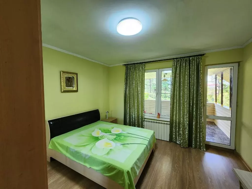 Комната Краснодарский край, Сочи Альпийская ул., 43А - Фото 0
