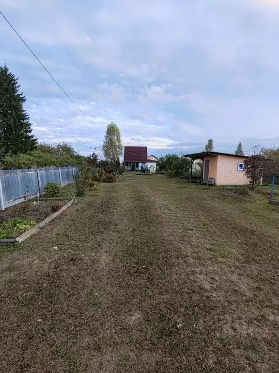 Дом в Новгородская область, Шимский район, Подгощское с/пос, д. ... - Фото 1