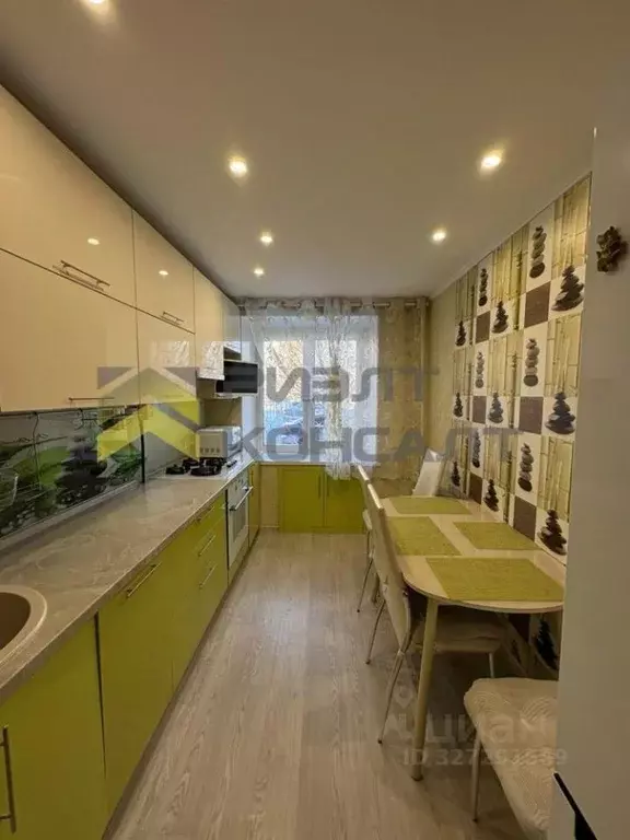 2-к кв. Омская область, Омск Заозерный мкр, просп. Менделеева, 21/3 ... - Фото 1