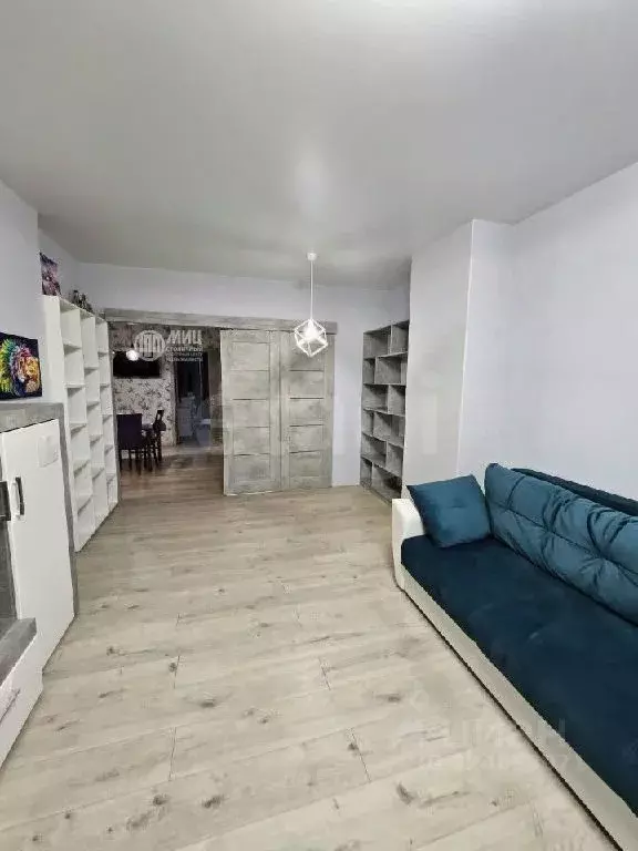 Продается 4-комнатная квартира - Фото 2