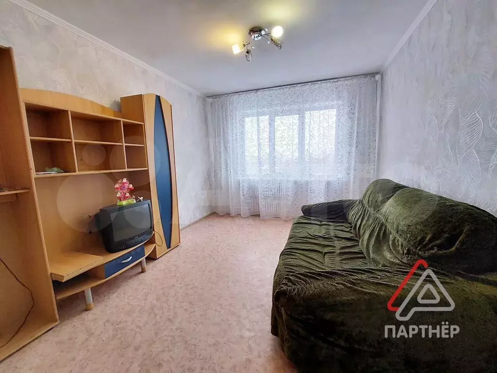 2-к. квартира, 50 м, 6/9 эт. - Фото 0