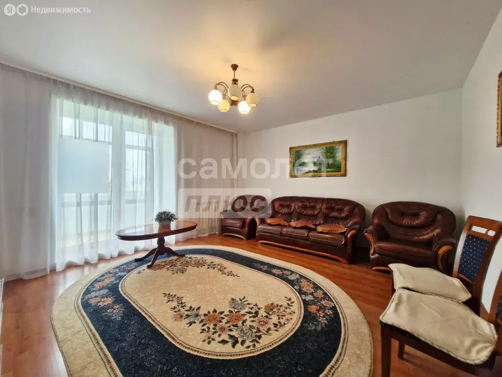 4-комнатная квартира: Ишим, улица Карла Маркса, 60Б (190.7 м) - Фото 1