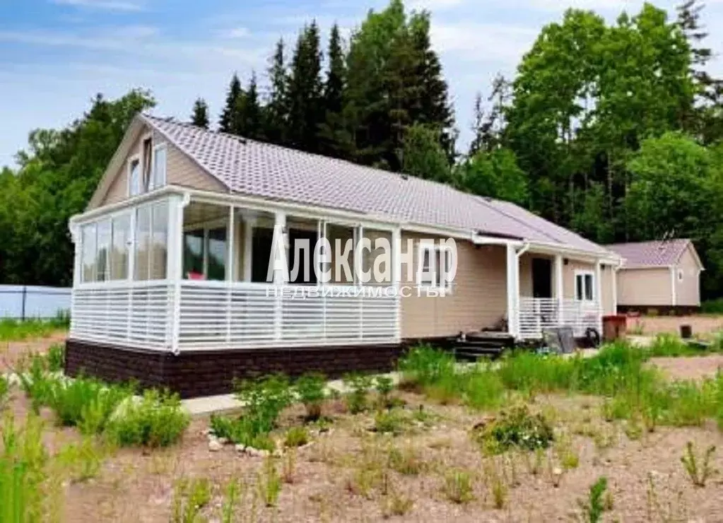 Дом в Ленинградская область, Выборг ул. Лучевая (156 м) - Фото 1