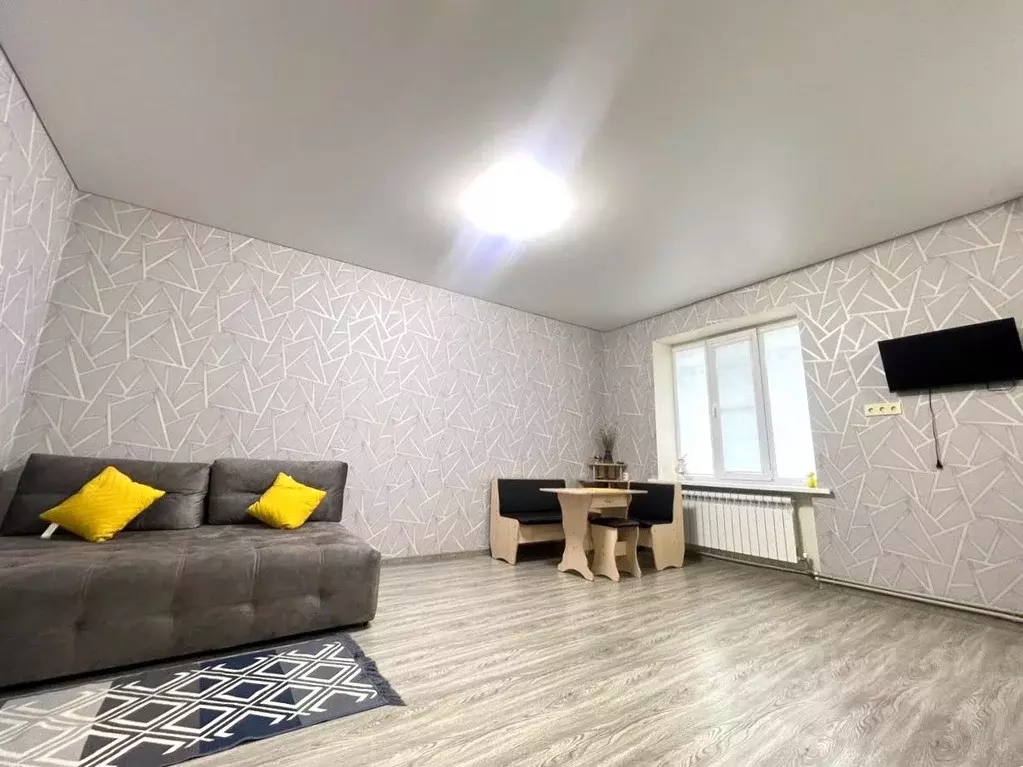 Студия Северная Осетия, Владикавказ Иристонская ул., 7 (38.0 м) - Фото 1