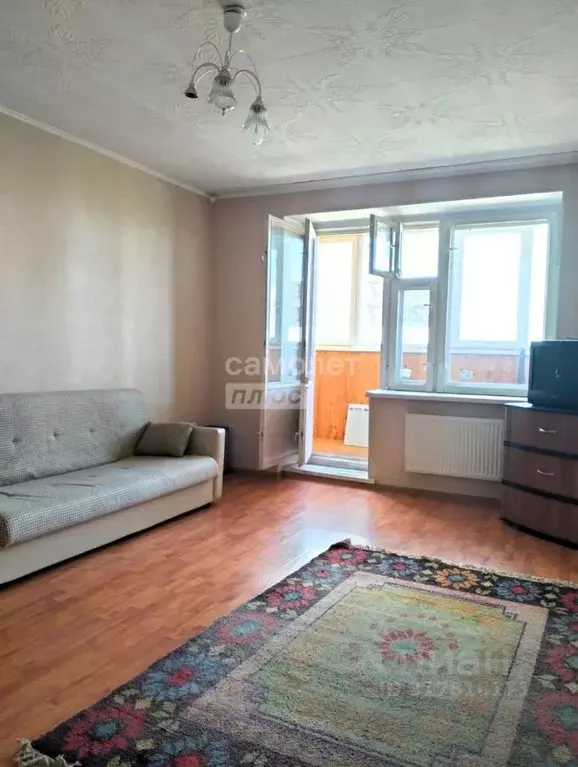 2-к кв. Тюменская область, Тюмень Интернациональная ул., 140 (68.0 м) - Фото 0