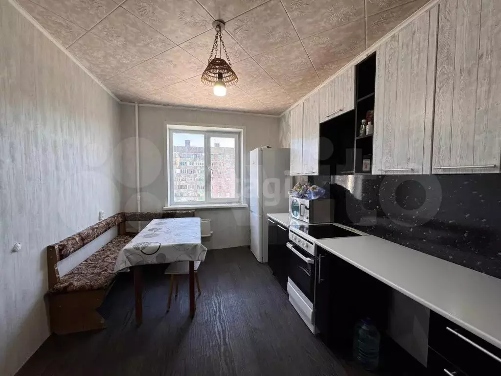 2-к. квартира, 58 м, 6/9 эт. - Фото 0