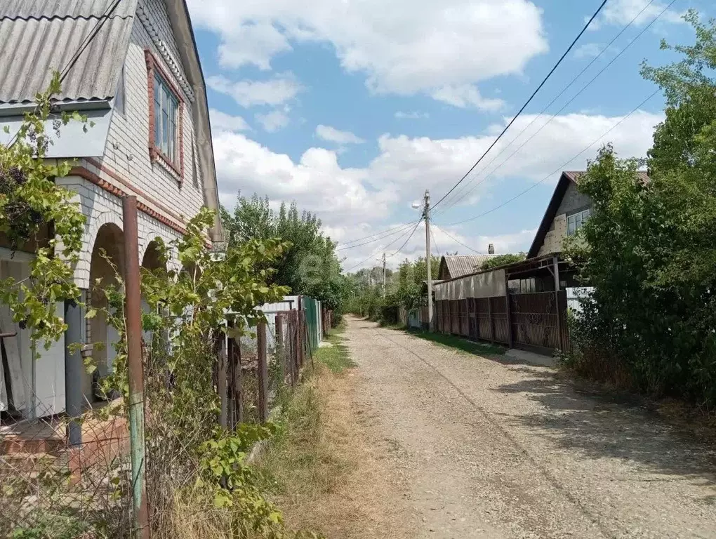 Дом в Адыгея, Майкоп Птицевод СДТ, ул. Полевая (55 м) - Фото 0