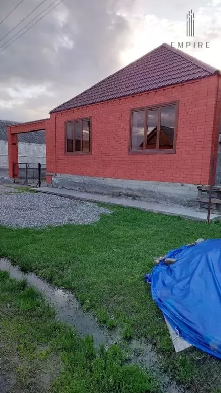 Дом в Чеченская республика, Гудермес пос. Беной, ул. Чермоева, 46 (270 ... - Фото 1