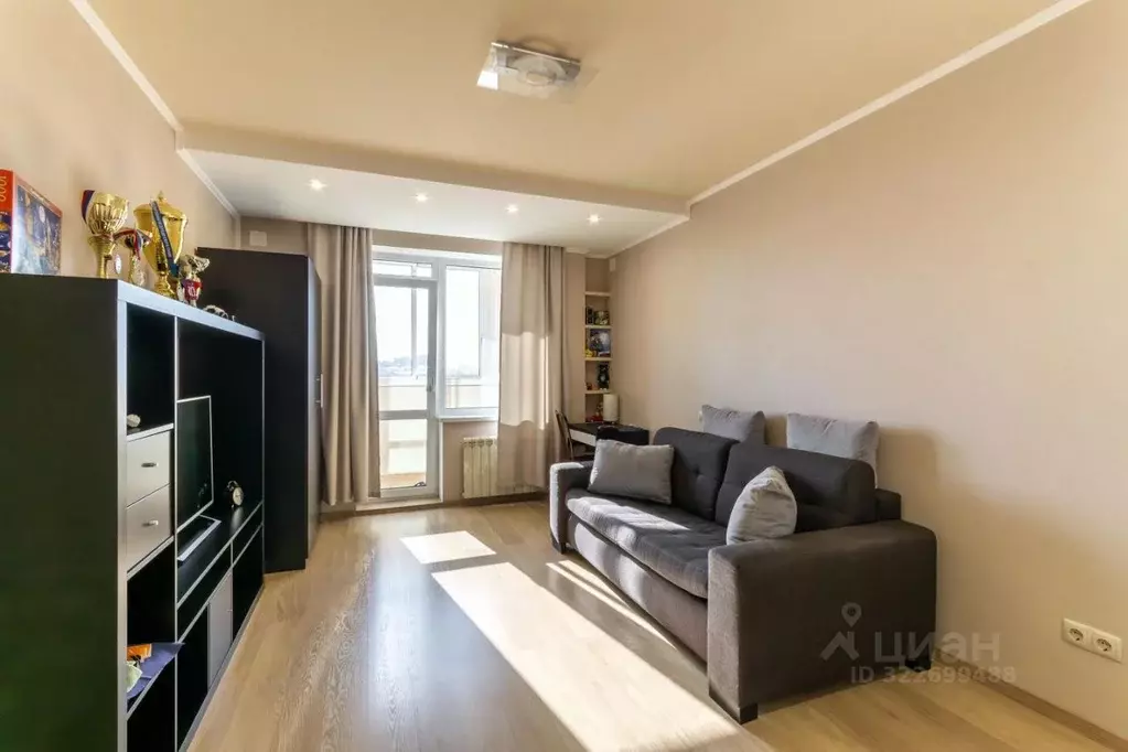 1-к кв. Свердловская область, Екатеринбург просп. Космонавтов, 46А ... - Фото 0