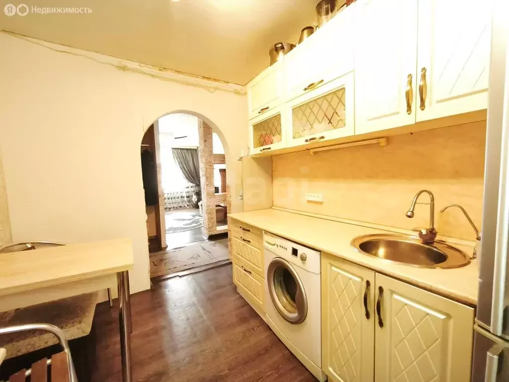 3-комнатная квартира: Ветлужский, улица Шевченко, 5 (53.9 м) - Фото 1