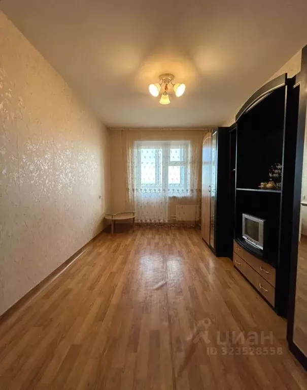 1-к кв. Красноярский край, Красноярск Молодежный просп., 27 (36.0 м) - Фото 2