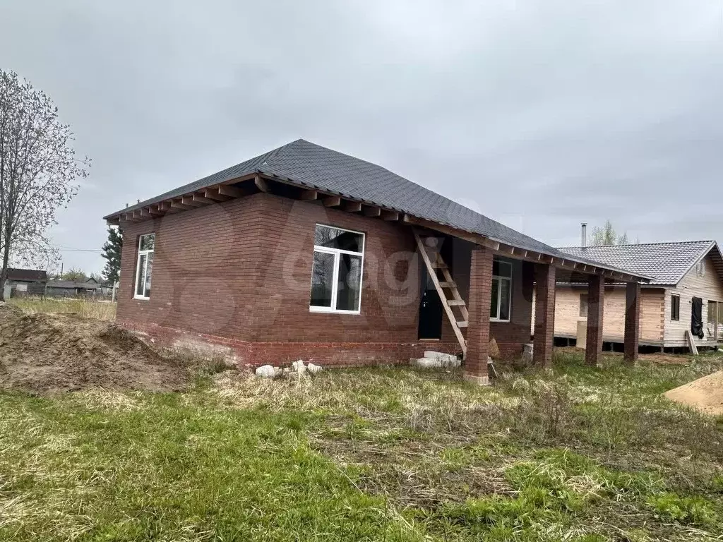 Дом 100 м на участке 6 сот. - Фото 0