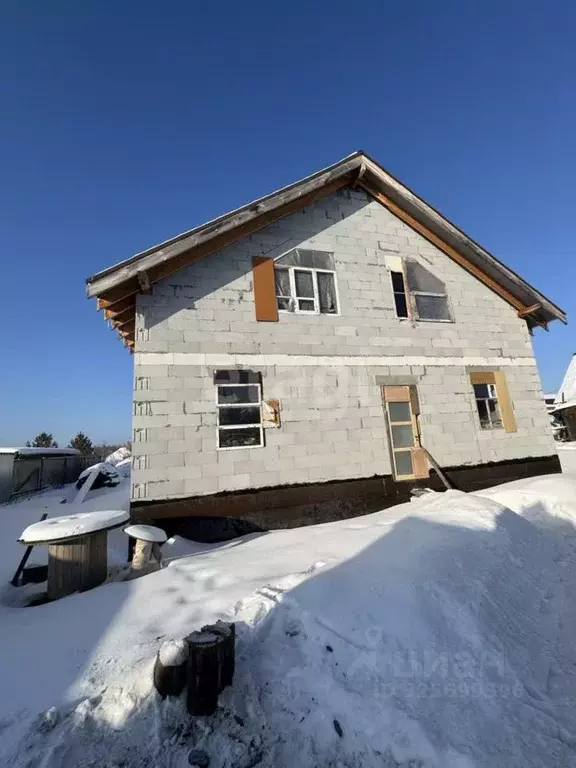 Дом в Свердловская область, Верхняя Пышма городской округ, с. ... - Фото 1