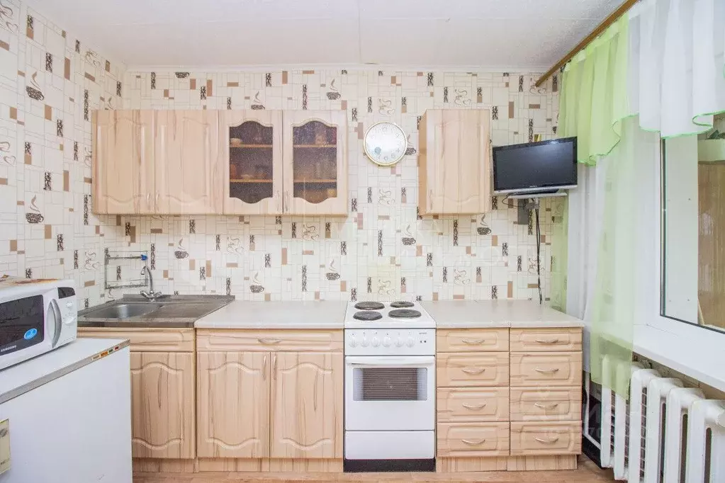 2-к кв. Тюменская область, Тюмень ул. Самарцева, 19а (46.2 м) - Фото 1