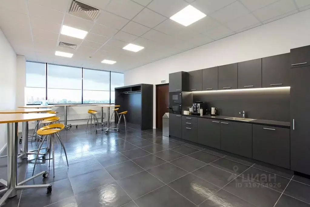 Офис в Московская область, Мытищи Центральная ул., с20Б (1400 м) - Фото 1