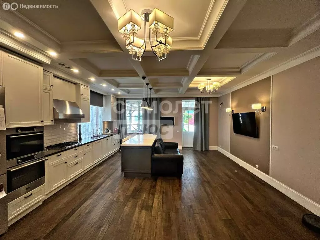 Дом в посёлок городского типа Сабурово, Звёздная улица, 25 (180 м) - Фото 1