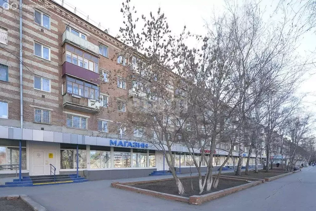 1-комнатная квартира: Тюмень, улица Республики, 188 (29.1 м) - Фото 2