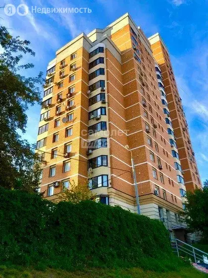 2-комнатная квартира: Москва, улица Трофимова, 10 (73 м) - Фото 1