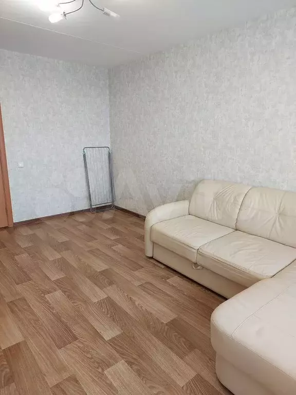 1-к. квартира, 41 м, 4/18 эт. - Фото 1