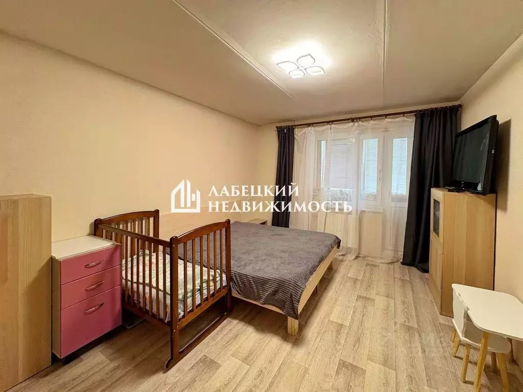 Квартира, 4 комнаты, 71.7 м - Фото 0