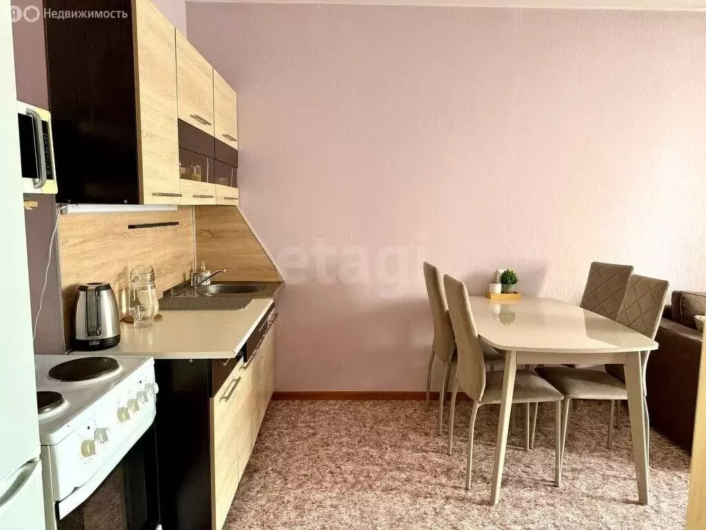 3-комнатная квартира: Новосибирск, Междуреченская улица, 1 (58.4 м) - Фото 1