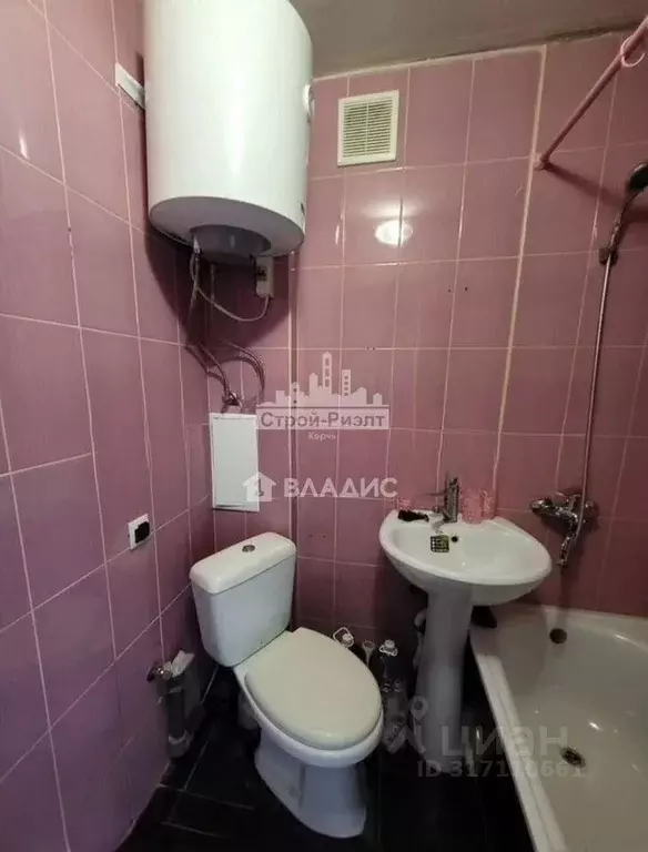 1-к кв. Крым, Керчь ул. Степана Разина, 3 (24.0 м) - Фото 1