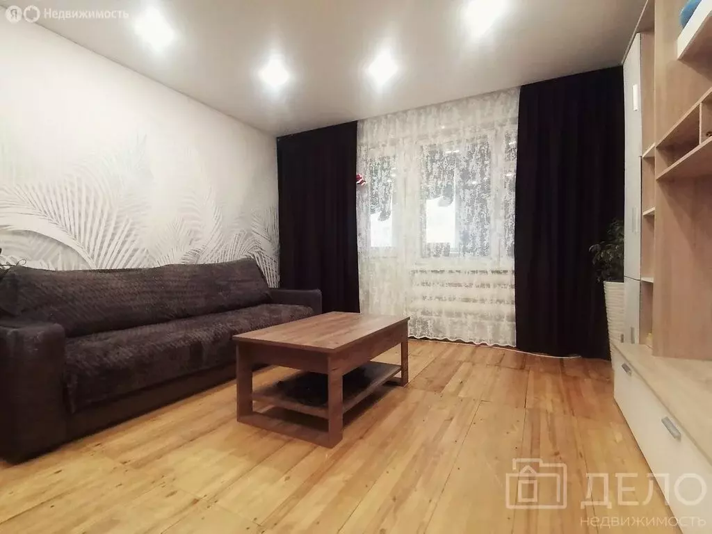 3-комнатная квартира: Рыбное, Большая улица, 10 (59 м) - Фото 1