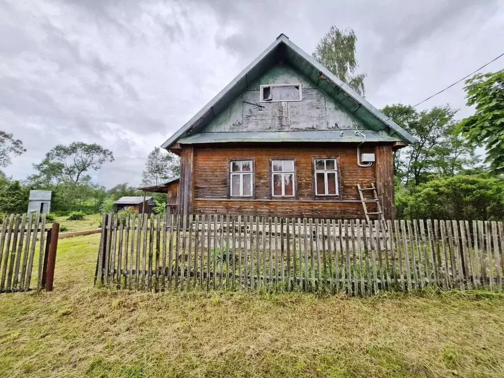 Дом в Новгородская область, Волотовский муниципальный округ, д. ... - Фото 1