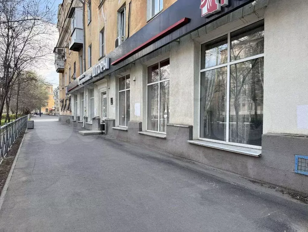 Продам помещение свободного назначения, 212 м - Фото 1