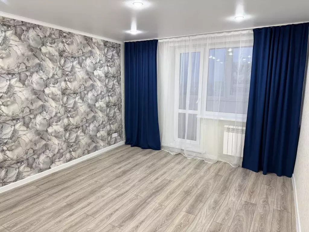 1-к кв. Самарская область, Тольятти 16-й кв-л, бул. Цветной, 19 (38.0 ... - Фото 1