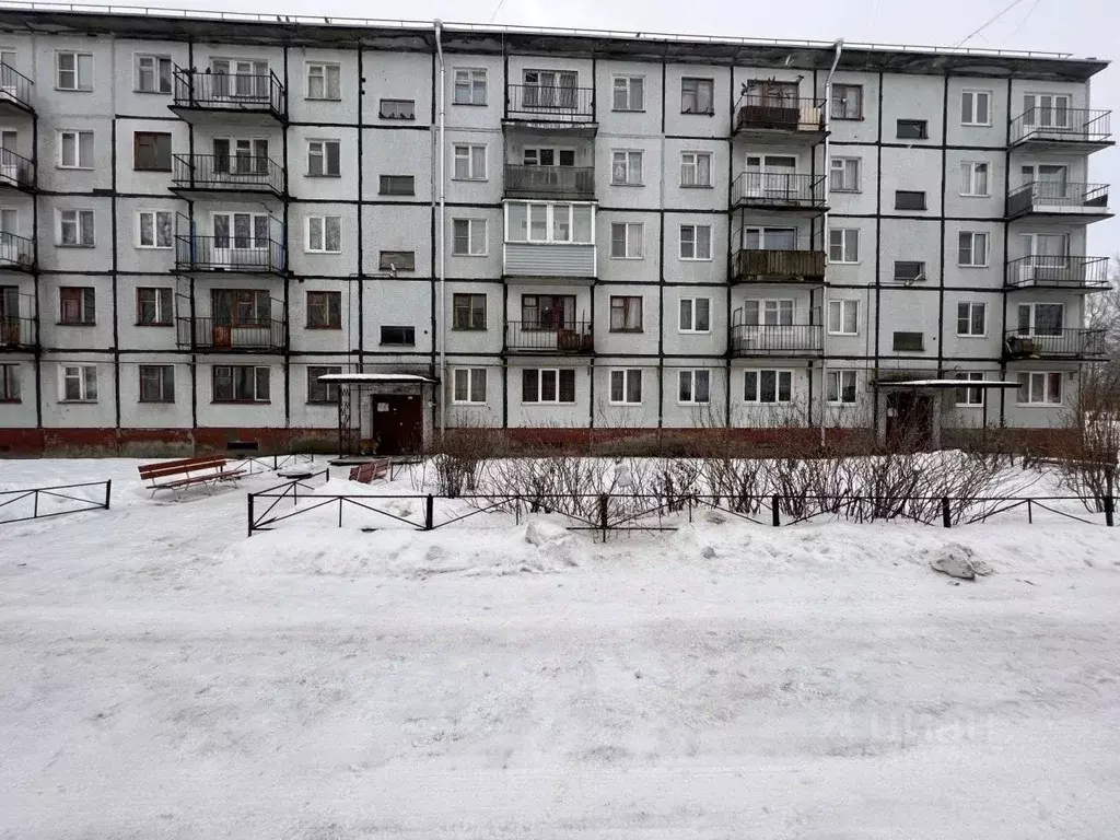 1-к кв. Ленинградская область, Лужский район, пос. Серебрянский ., Купить  квартиру Серебрянский, Лужский район, ID объекта - 30073353098