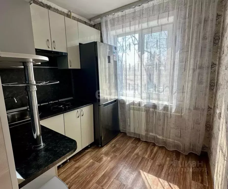 2-к кв. Хабаровский край, Хабаровск ул. Суворова, 64 (44.4 м) - Фото 0