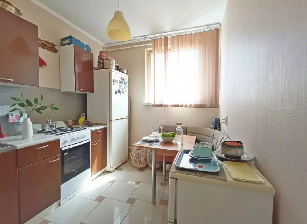 Продается комната в 2-комнатной квартире - Фото 1