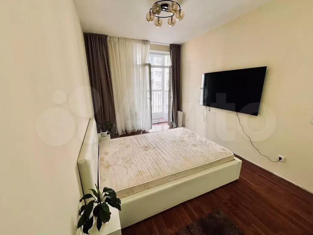 2-к. квартира, 65 м, 4/10 эт. - Фото 0