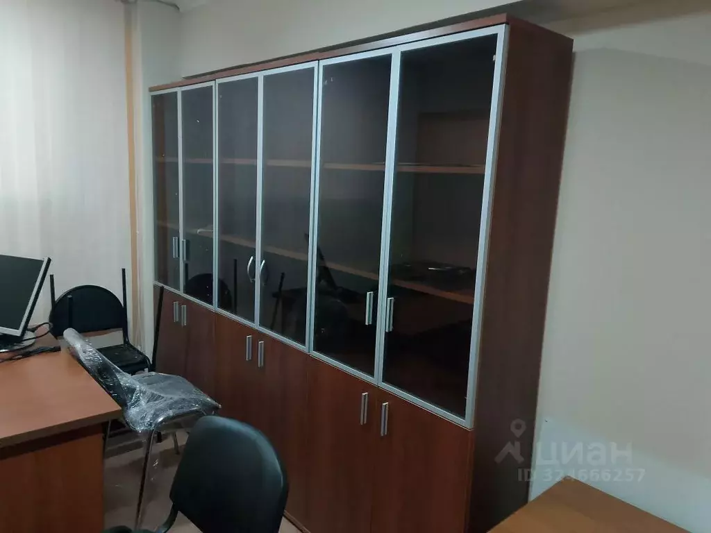 Офис в Краснодарский край, Краснодар ул. Имени Калинина, 13к60 (13 м) - Фото 2