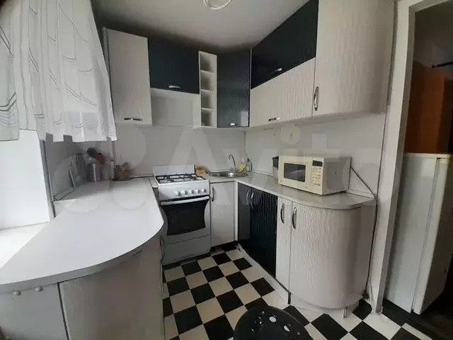 2-к. квартира, 55 м, 3/9 эт. - Фото 0
