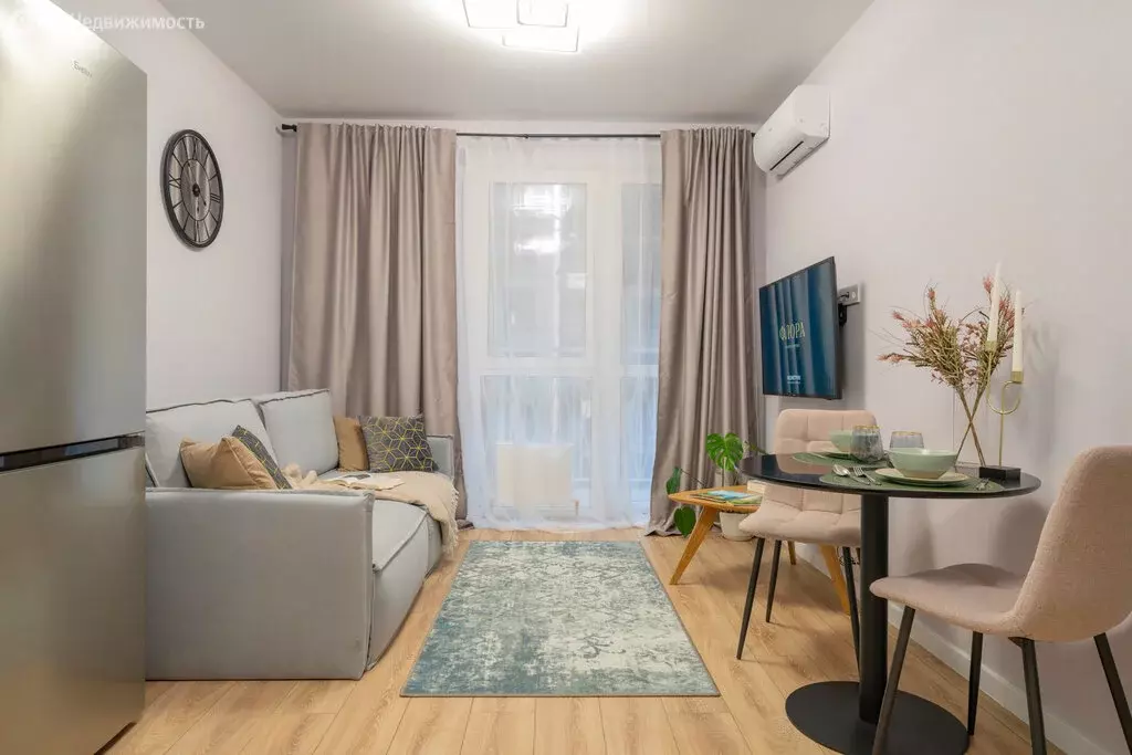 3-комнатная квартира: Сочи, улица Искры, 66/9к2 (61 м) - Фото 1