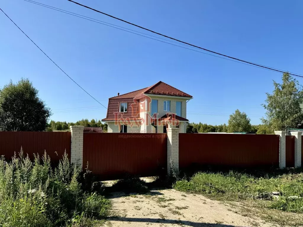 Дом в Владимирская область, Александровский район, Каринское ... - Фото 1