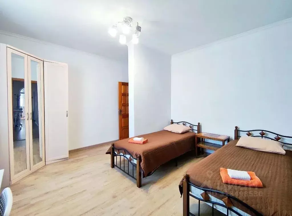Комната Краснодарский край, Сочи Новый Сочи мкр, ул. Тельмана, 24 - Фото 0