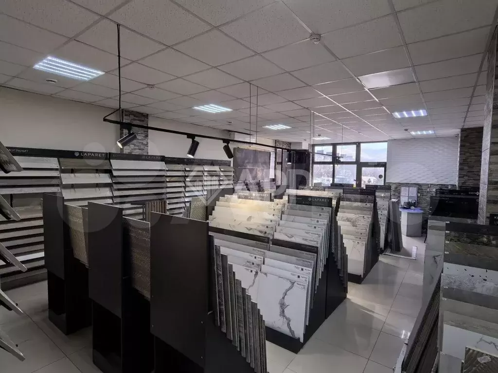 Продаю помещение свободного назначения, 181 м - Фото 1