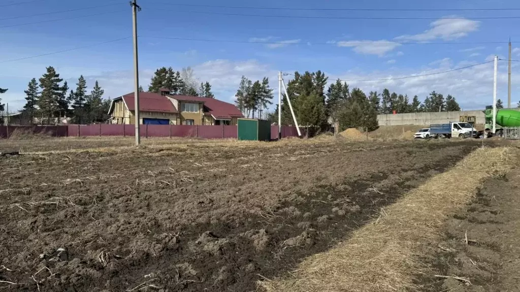 Участок в Иркутская область, Иркутский муниципальный округ, с. ... - Фото 1