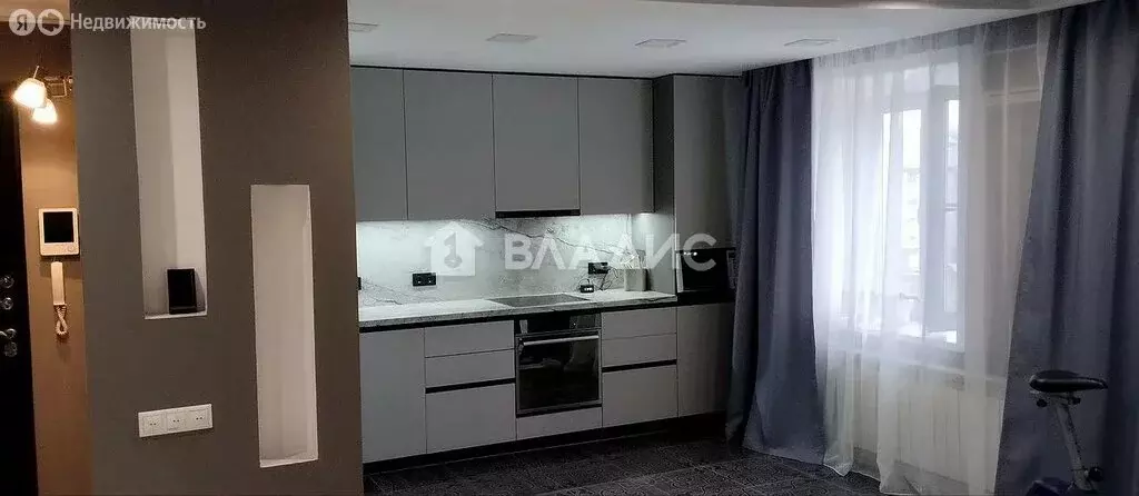 3-комнатная квартира: Улан-Удэ, улица Антонова, 2 (65 м) - Фото 0