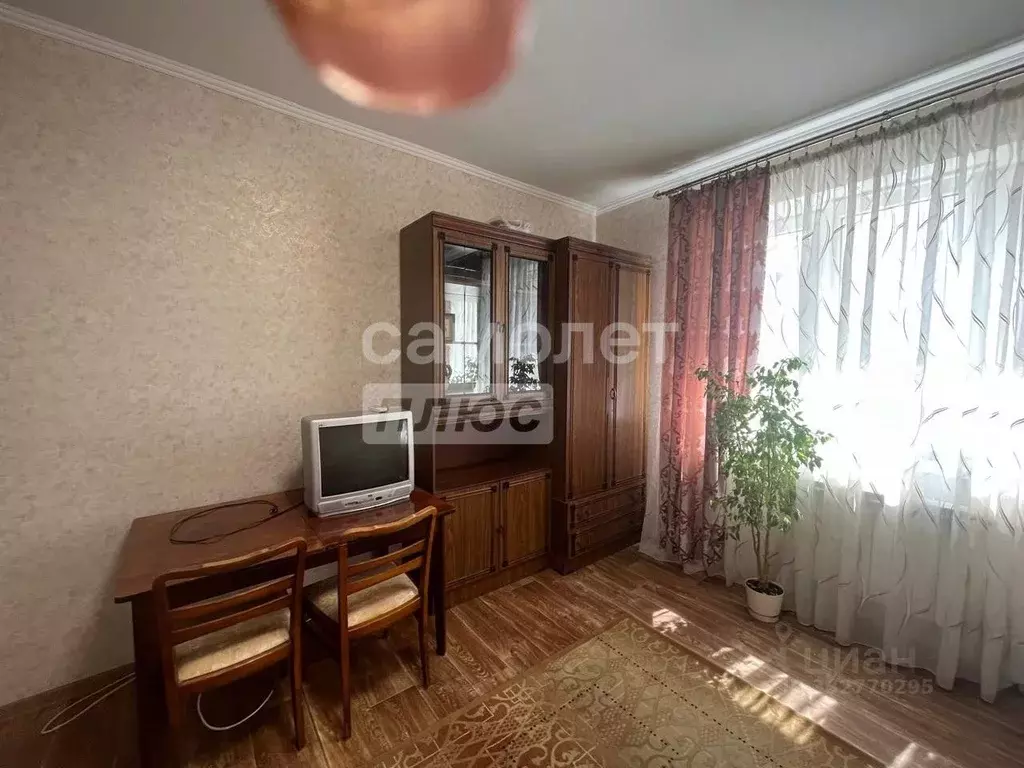 2-к кв. Липецкая область, Липецк ул. Леонтия Кривенкова, 31 (60.0 м) - Фото 1