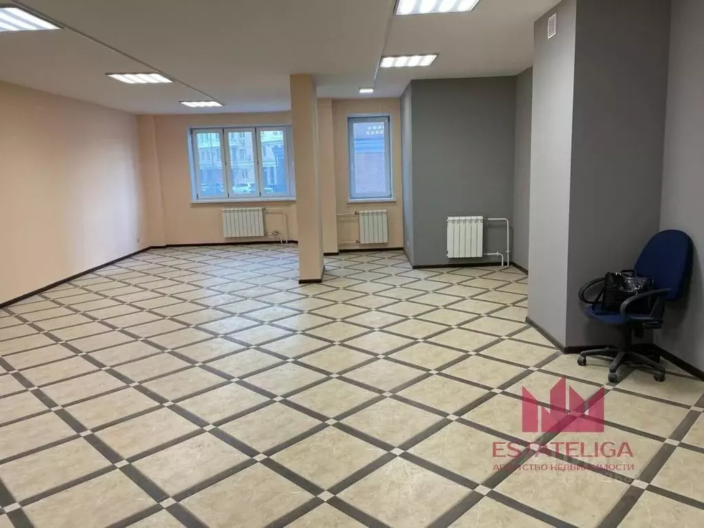 Помещение свободного назначения в Москва 6-я Радиальная ул., 3к6 (65 ... - Фото 0