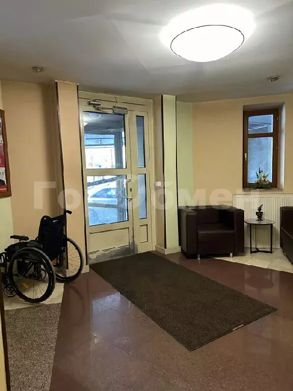 Продается 3-комнатная квартира - Фото 2