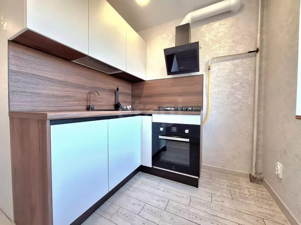 3-к кв. Краснодарский край, Геленджик городской округ, с. Кабардинка ... - Фото 1