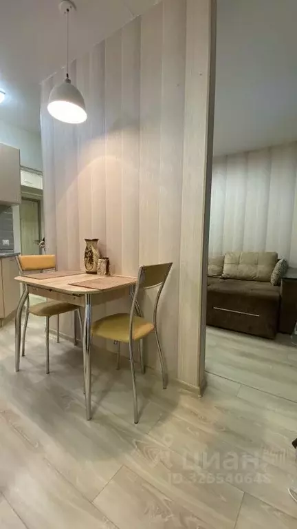 Студия Белгородская область, Белгород ул. Семейная, 3 (27.0 м) - Фото 2