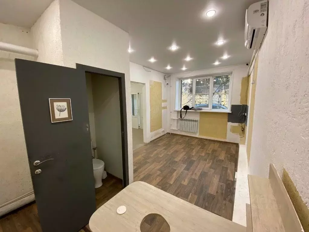 Офис в Волгоградская область, Волгоград Ангарская ул., 112 (17 м) - Фото 1