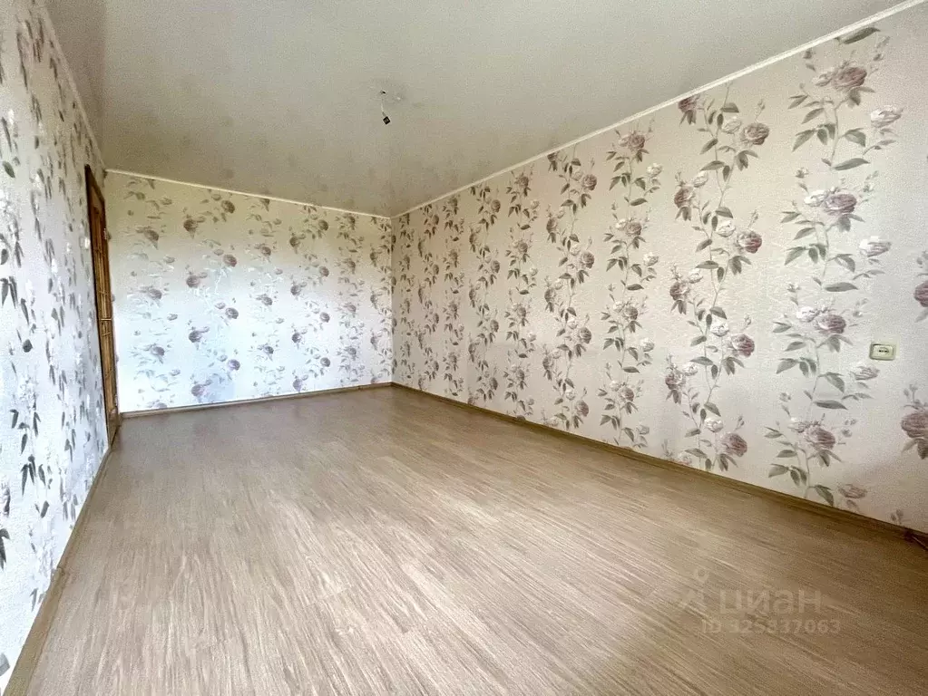 1-к кв. Челябинская область, Челябинск ул. Молодогвардейцев, 4 (31.5 ... - Фото 2